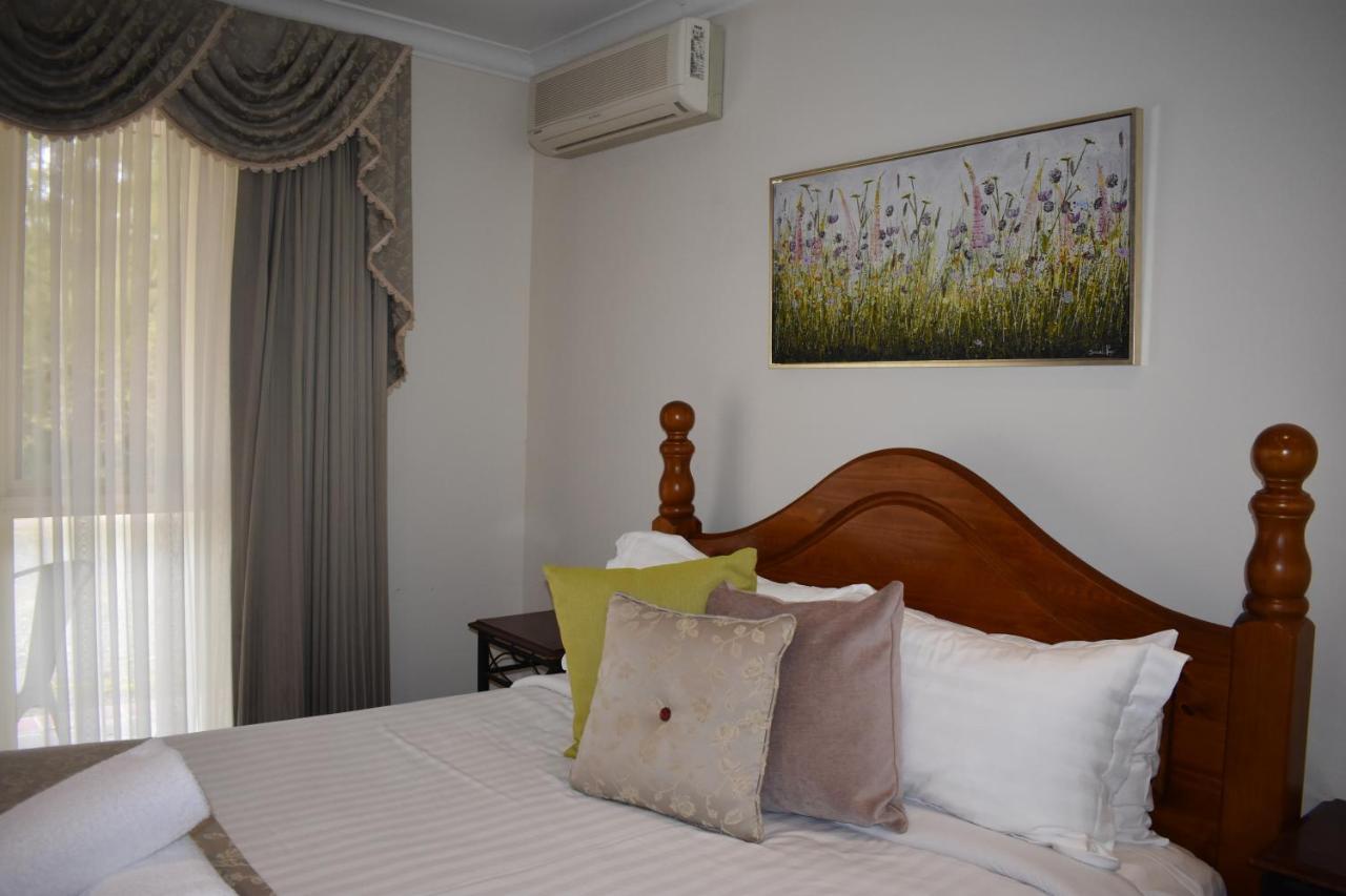 Sanctuary House Resort Motel Healesville Esterno foto
