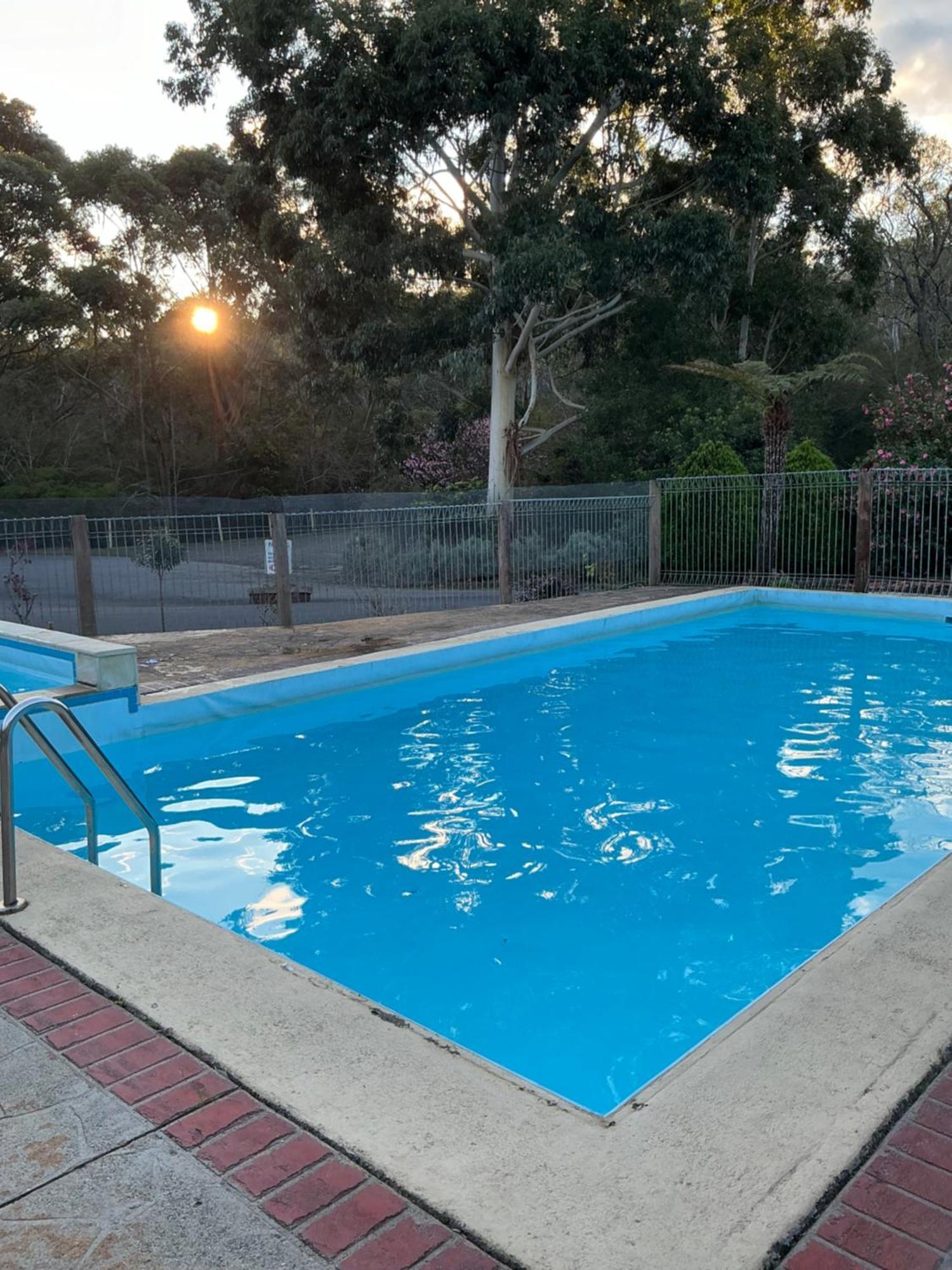 Sanctuary House Resort Motel Healesville Esterno foto